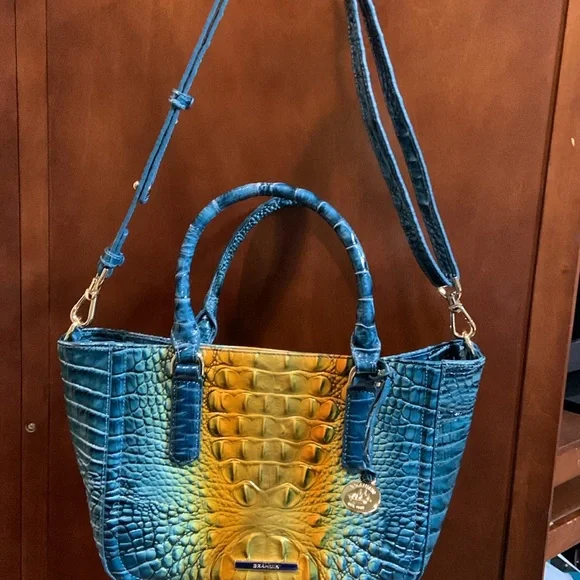 Brahmin Purse-Small “Ashley” Bermudan Ombre-Checkbook included - Picture 4 of 8